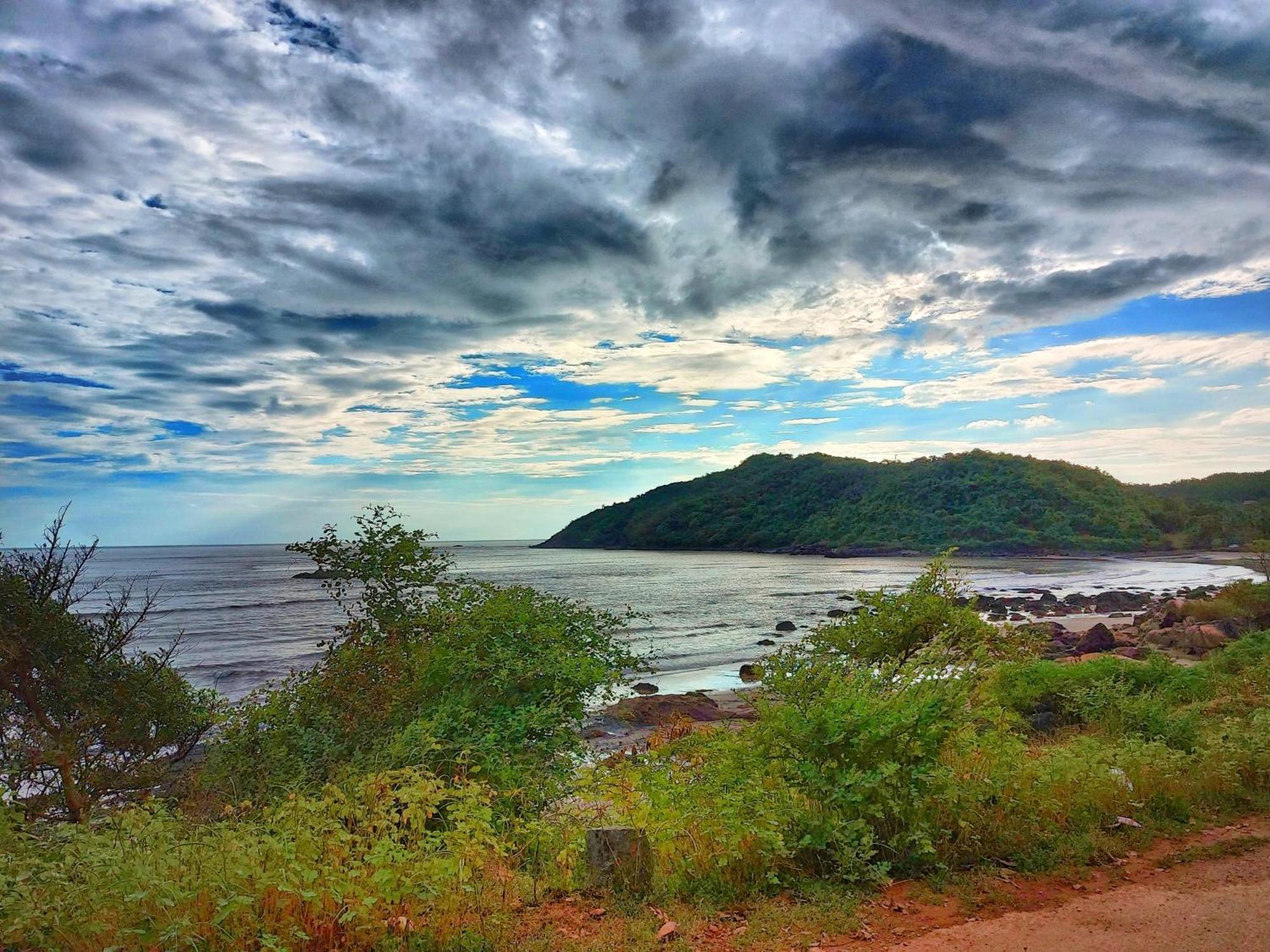 Navni Beach View Stay Gokarna  Kültér fotó